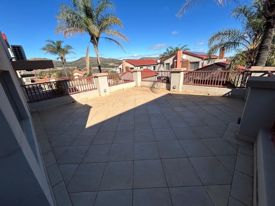 2 Bedroom Property for Sale in Xanadu Eco Park North West